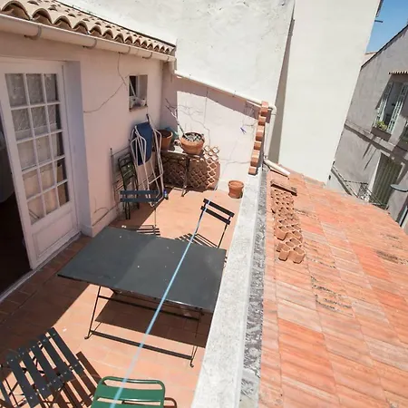 Traditional House By Connexion Holiday home