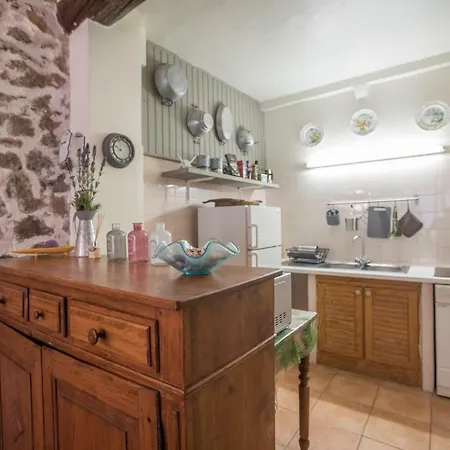 Holiday home Traditional House By Connexion Antibes